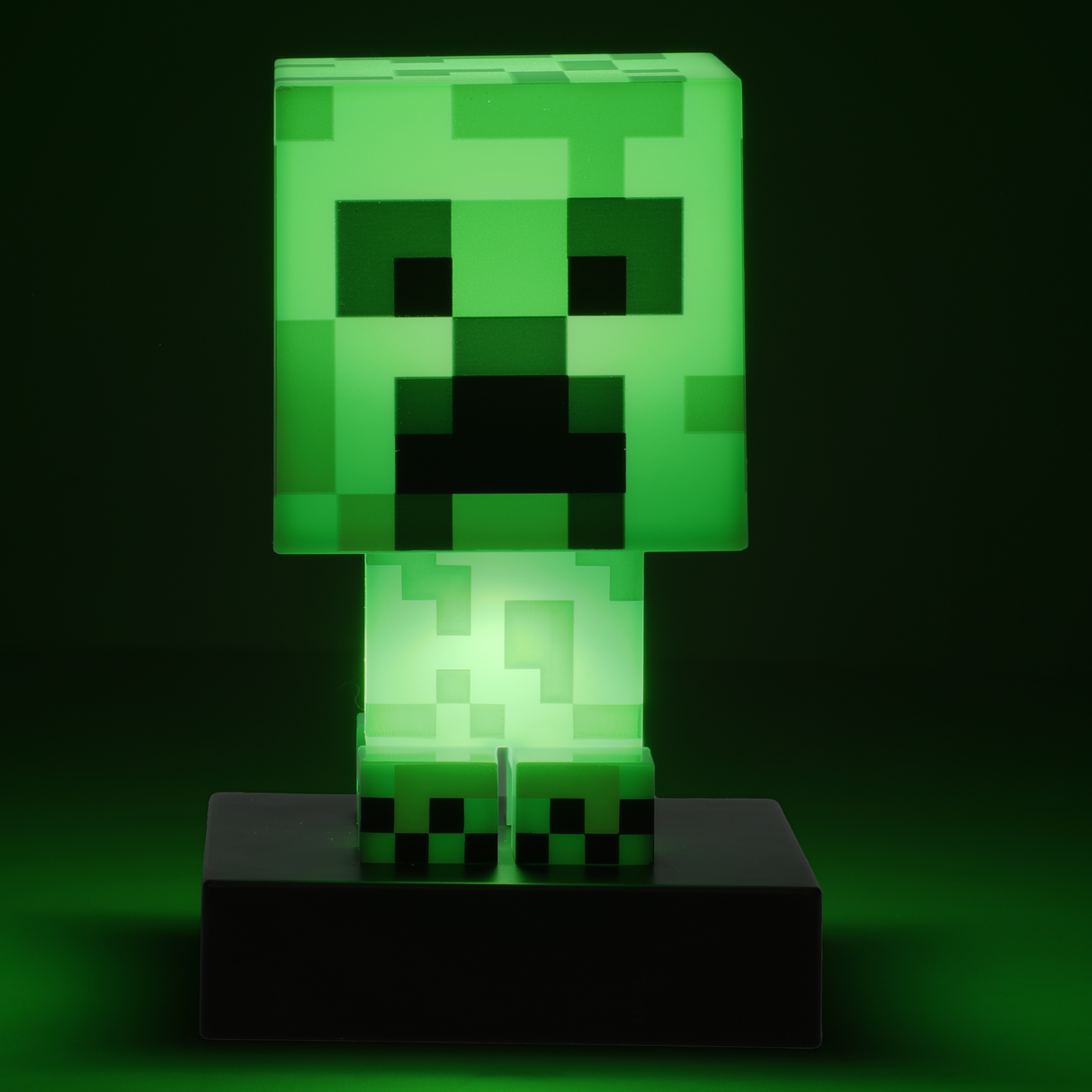 Lampa decorativa model Creeper - Minecraft de veghe noptiera birou sau gaming 10cm decoratiune luminoasa LED forma 3D