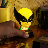 Lampa decorativa model Wolverine de veghe noptiera birou sau gaming 10cm decoratiune luminoasa LED forma 3D personaj