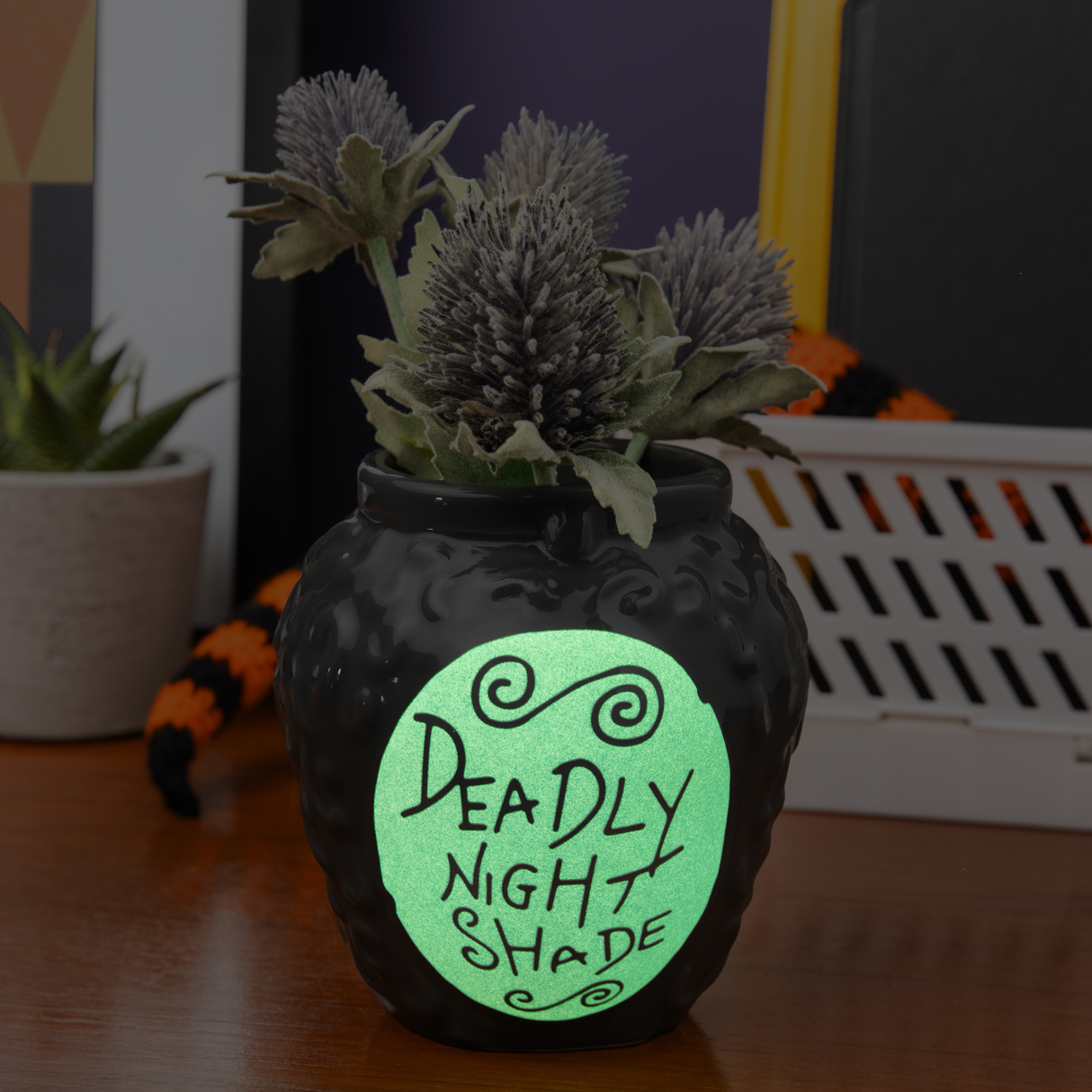 Deadly Nightshade Pen and Plant Pot - Organizator birou