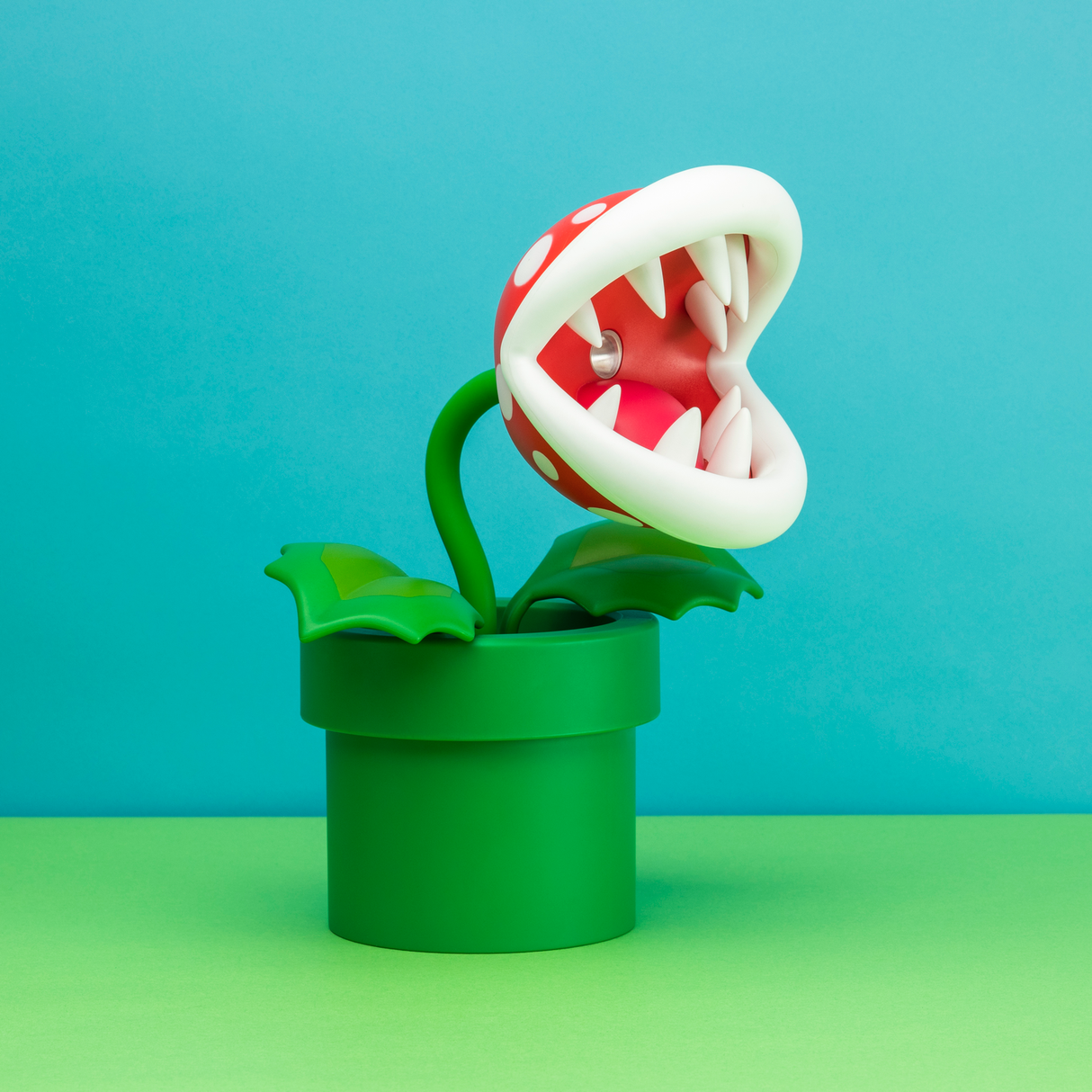 Lampa decorativa 3D model Super Mario - planta Piranha noptiera birou sau gaming portabila ajustabila decoratiune