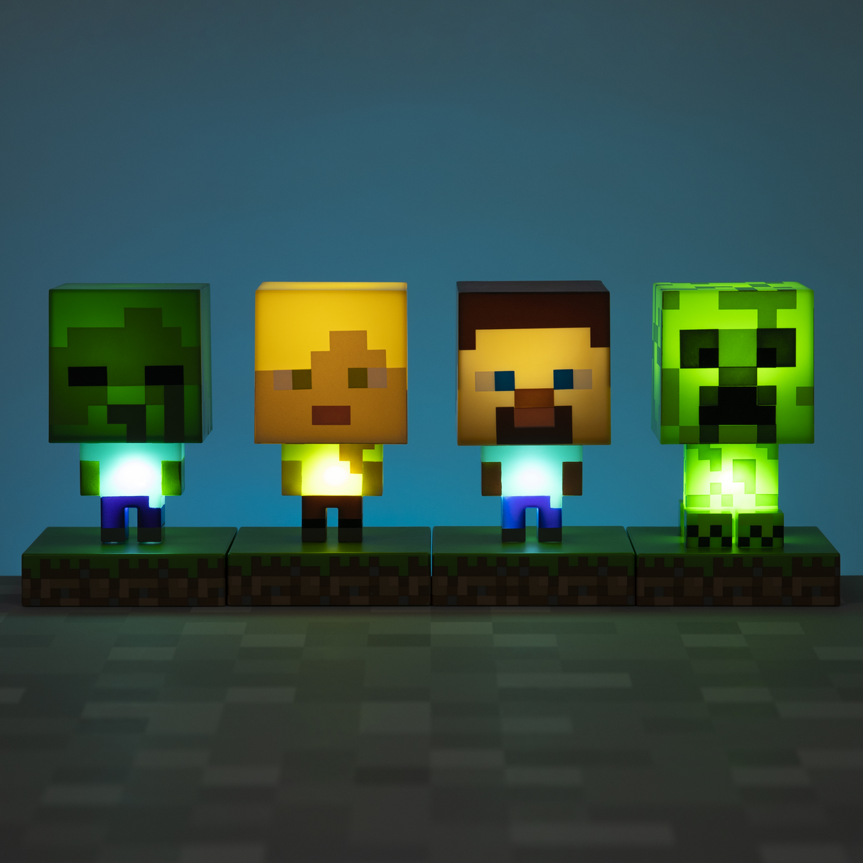 Lampa decorativa model Alex - Minecraft de veghe noptiera birou sau gaming 10cm decoratiune luminoasa LED forma 3D